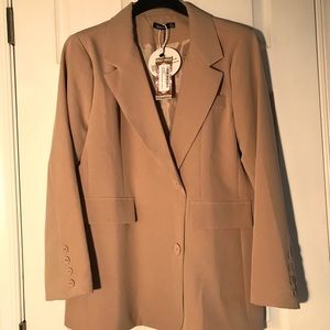 Hailey Baldwin Oversized Boyfriend Blazer